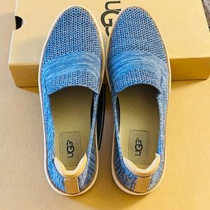 UGG Sammy Slip-On Sneaker Blue Size 7.5